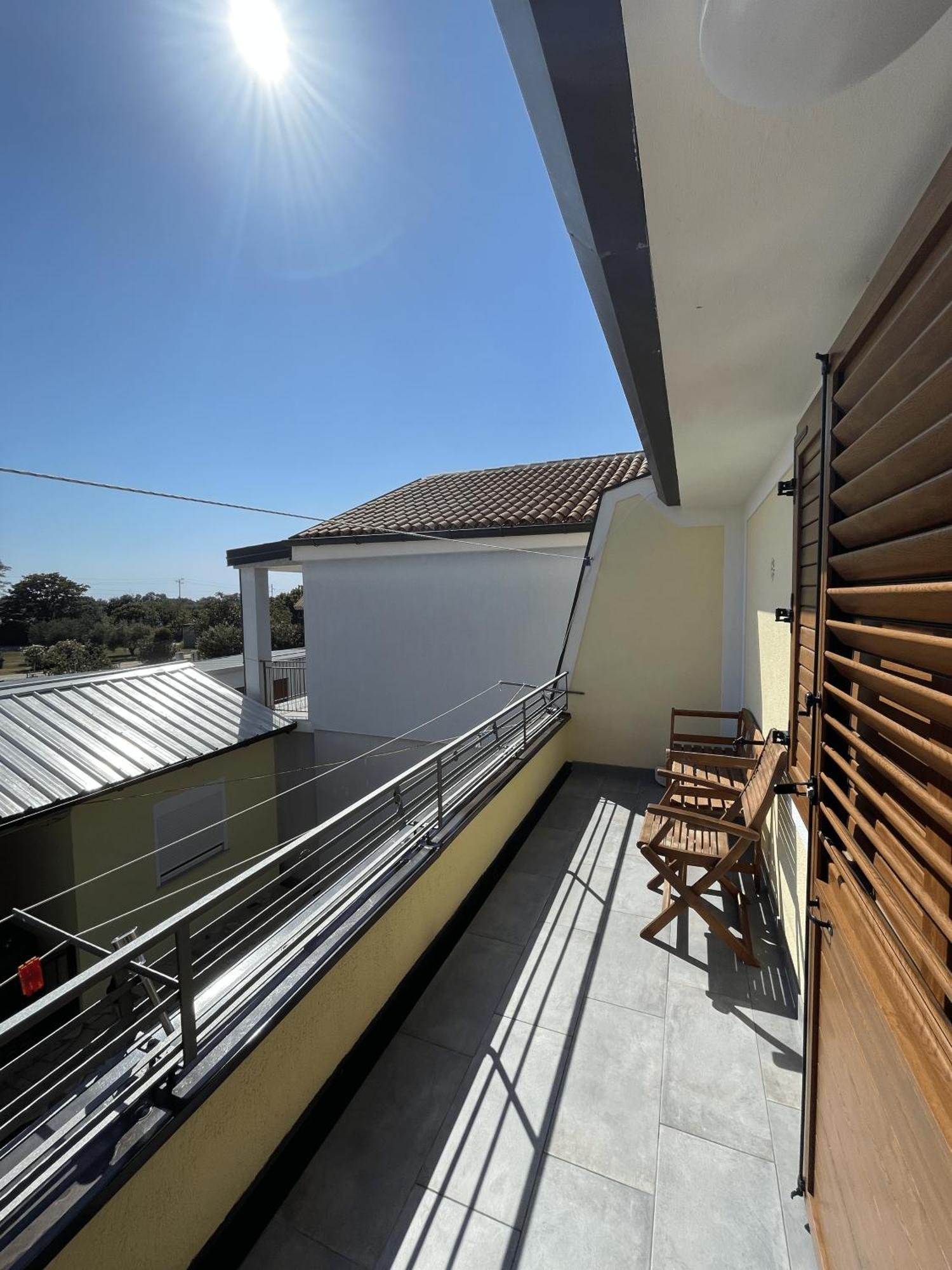 Apartments Krnjic 乌马格 外观 照片